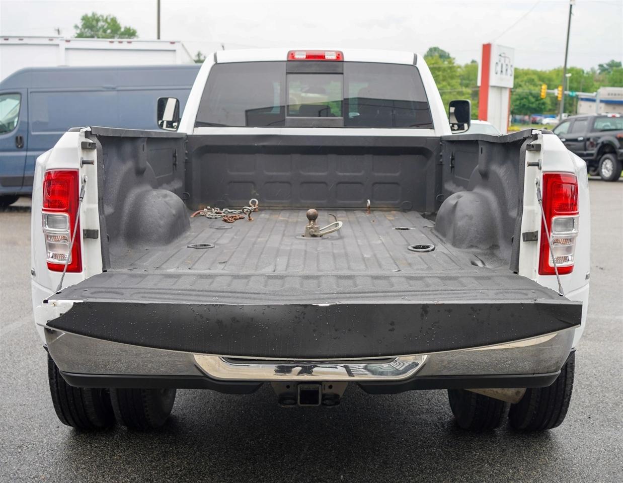 RAM 3500 Tradesman Crew Cab 4WD DRW 2021