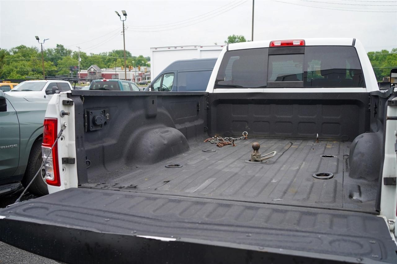 RAM 3500 Tradesman Crew Cab 4WD DRW 2021
