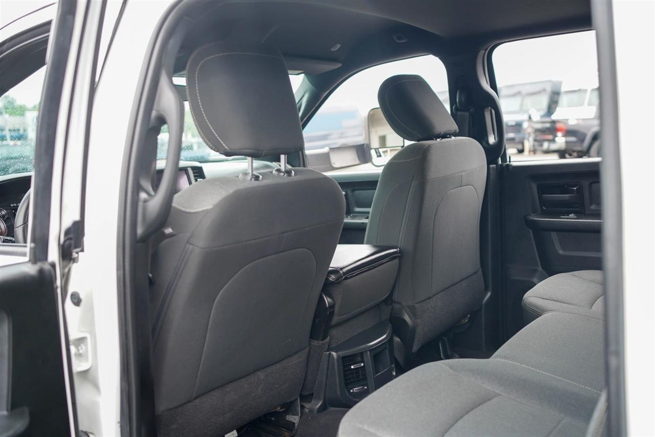 RAM 3500 Tradesman Crew Cab 4WD DRW 2021