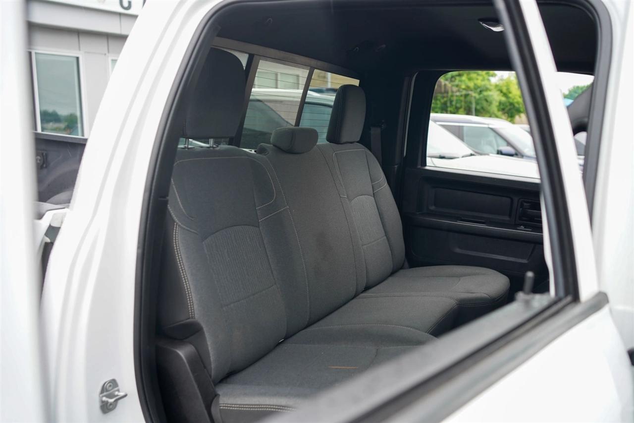 RAM 3500 Tradesman Crew Cab 4WD DRW 2021