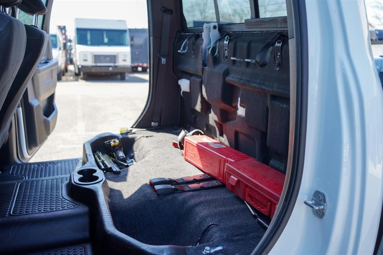 RAM 3500 Tradesman Crew Cab 4WD DRW 2024