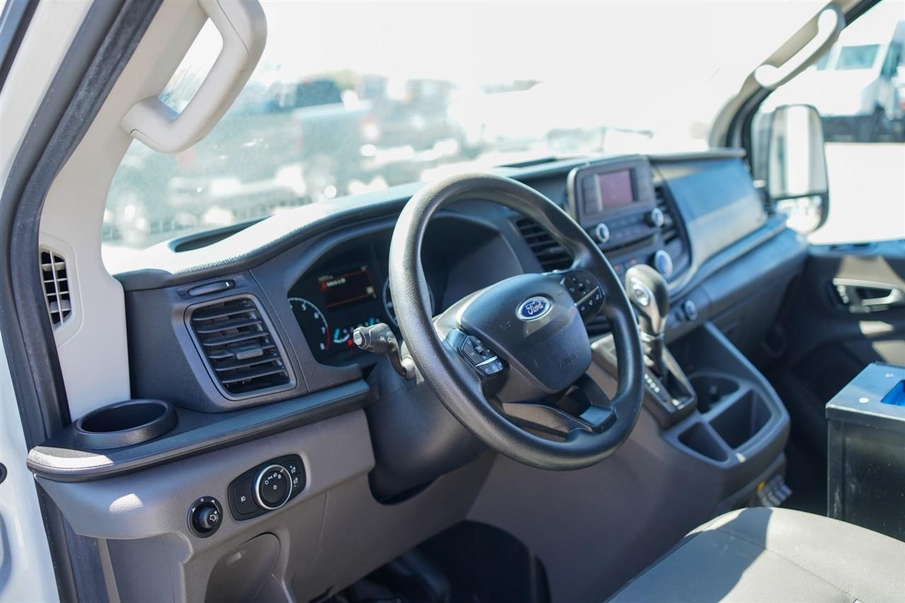 Ford Transit 350 Van Low Roof w/Sliding Pass. 148-in. WB 2020