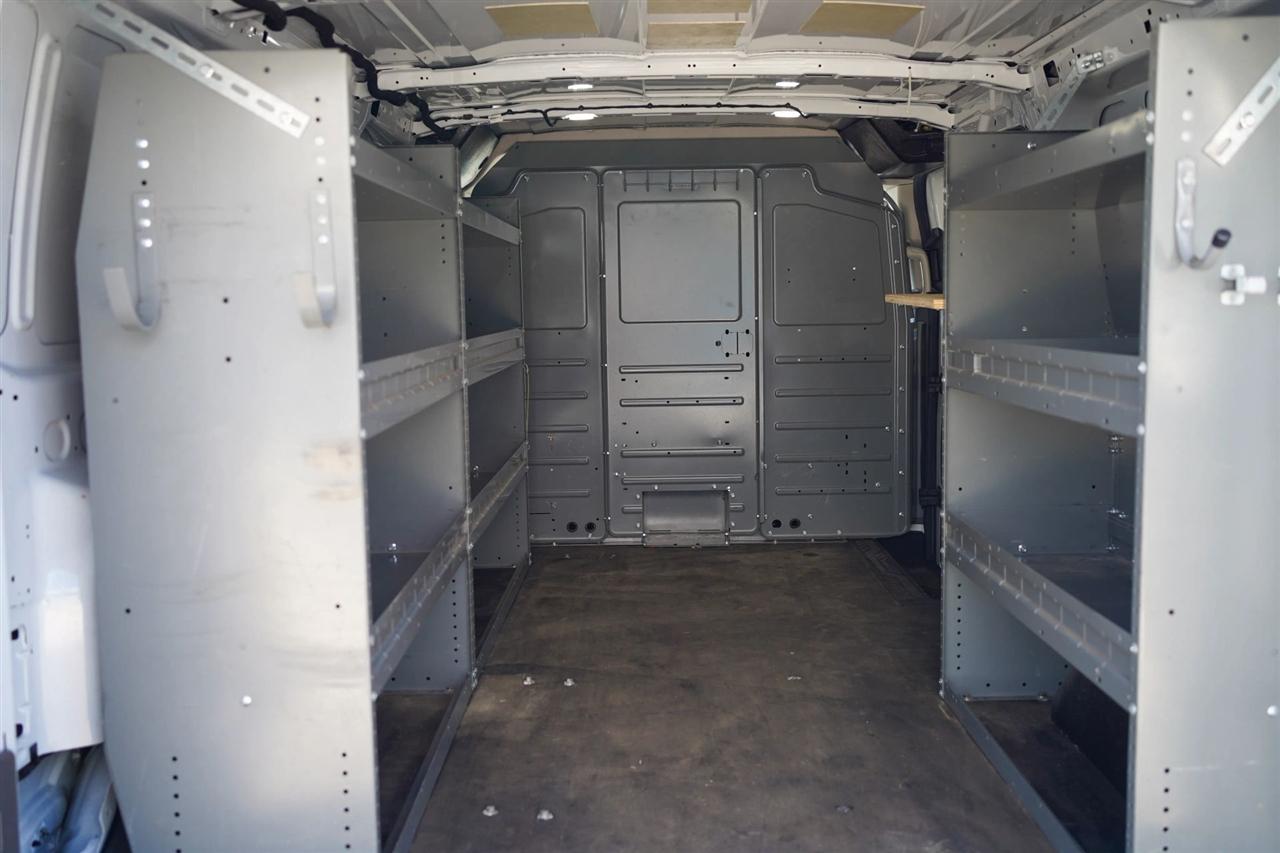 Ford Transit 350 Van Low Roof w/Sliding Pass. 148-in. WB 2020