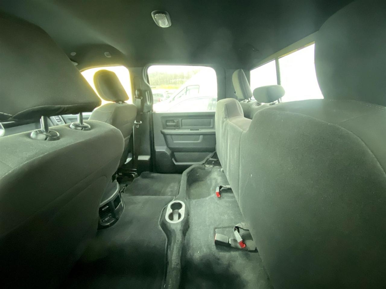 RAM 3500 Tradesman Crew Cab 4WD DRW 2023