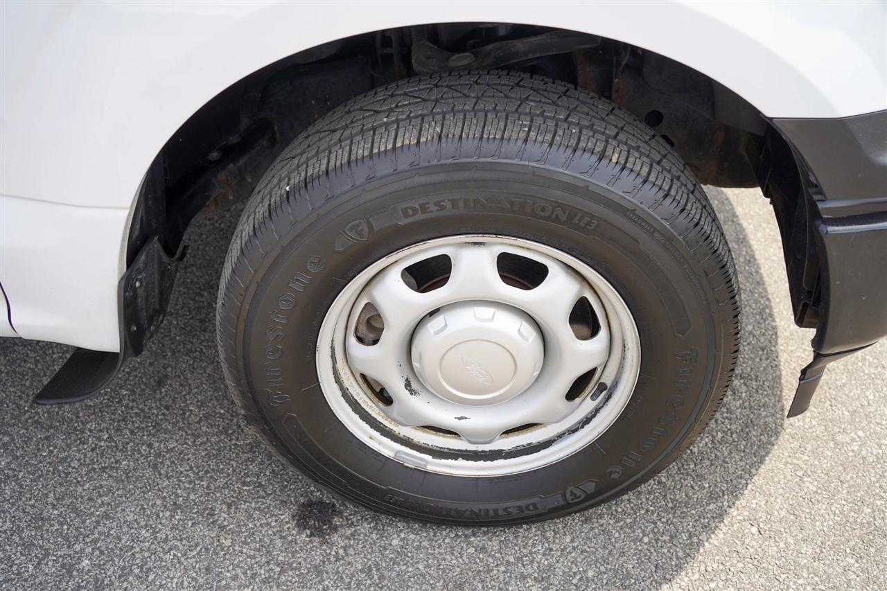 Ford F-150 XL SuperCab 8-ft. 2WD 2018