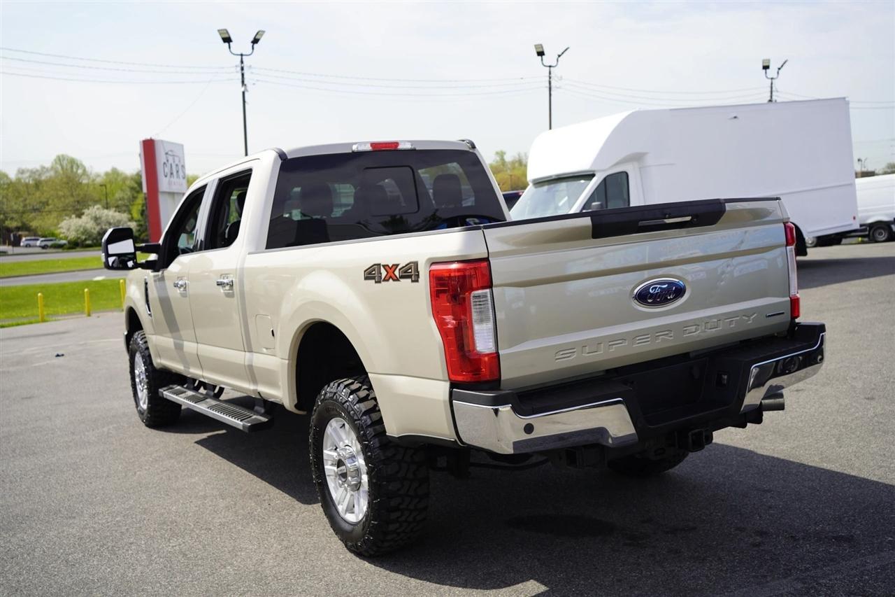 Ford F-350 SD King Ranch Crew Cab 4WD 2017