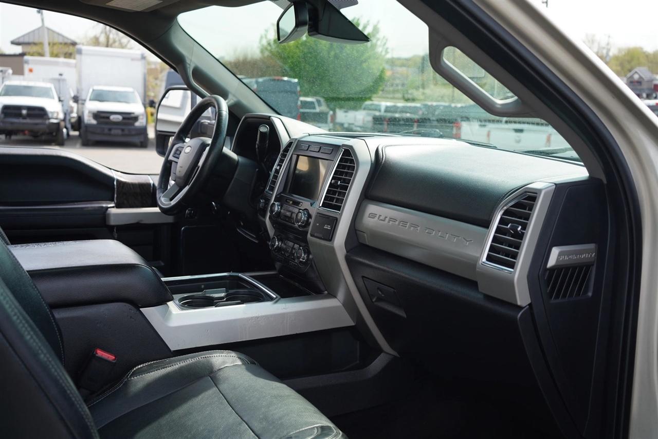 Ford F-350 SD King Ranch Crew Cab 4WD 2017