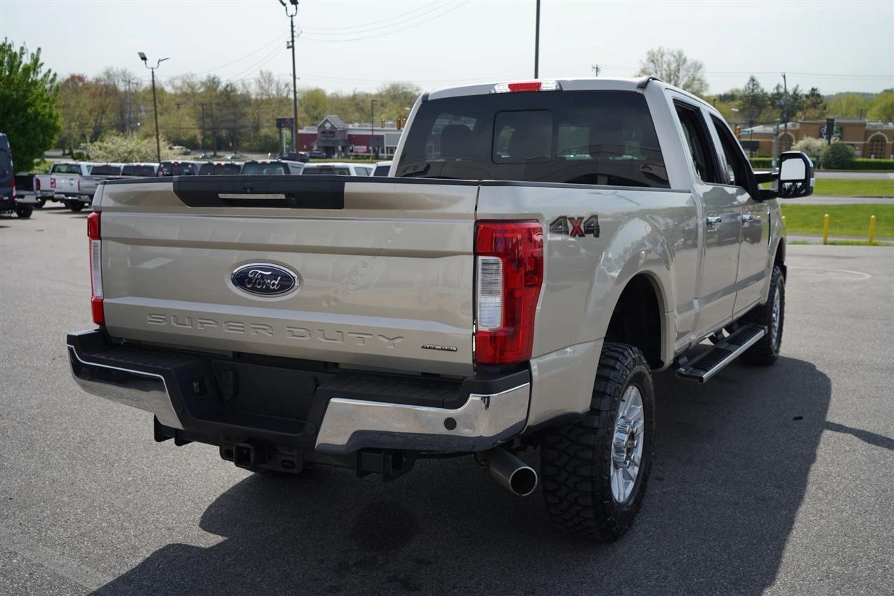 Ford F-350 SD King Ranch Crew Cab 4WD 2017