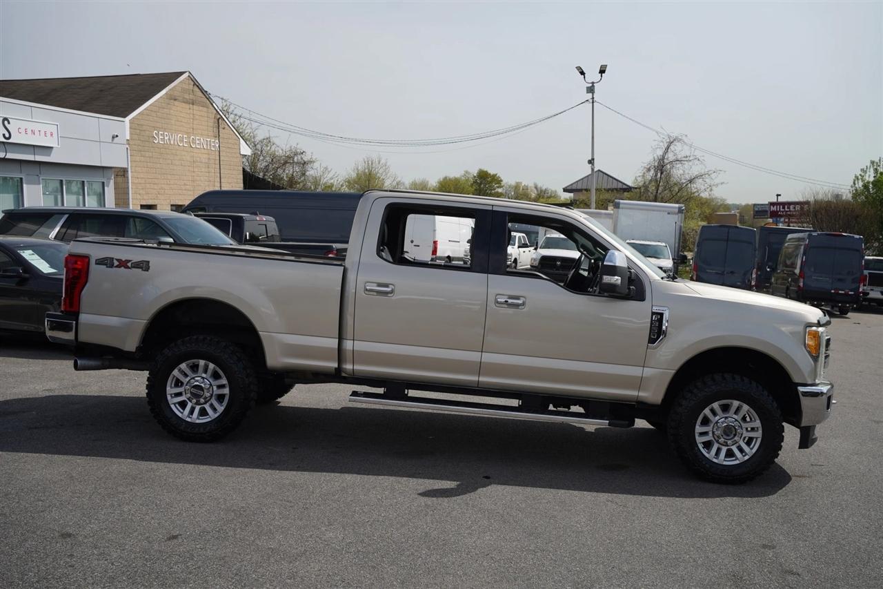 Ford F-350 SD King Ranch Crew Cab 4WD 2017