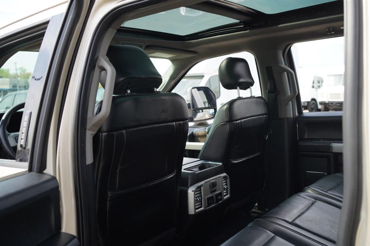 Ford F-350 SD King Ranch Crew Cab 4WD 2017