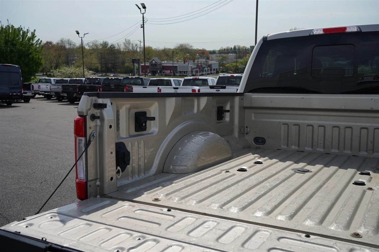 Ford F-350 SD King Ranch Crew Cab 4WD 2017