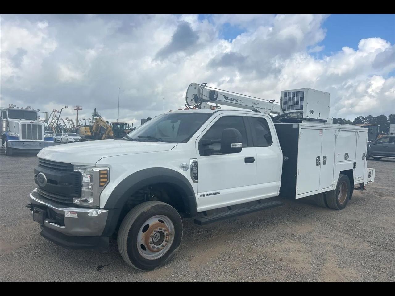 Ford F-550 SuperCab DRW 4WD 2019