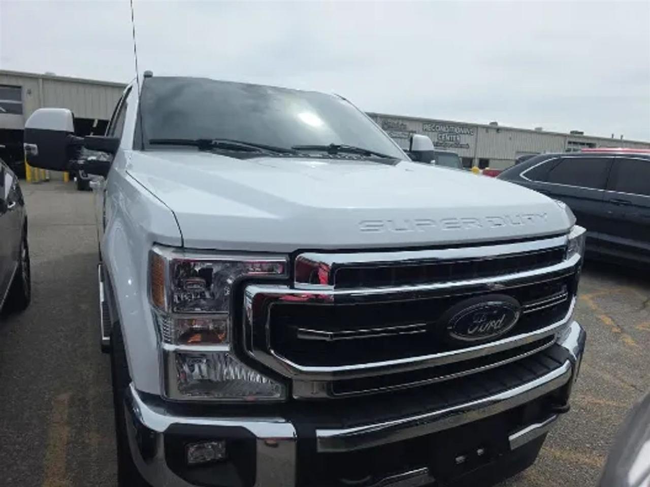 Ford F-250 SD Lariat Crew Cab 4WD 2021