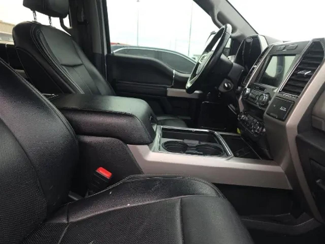 Ford F-250 SD Lariat Crew Cab 4WD 2021