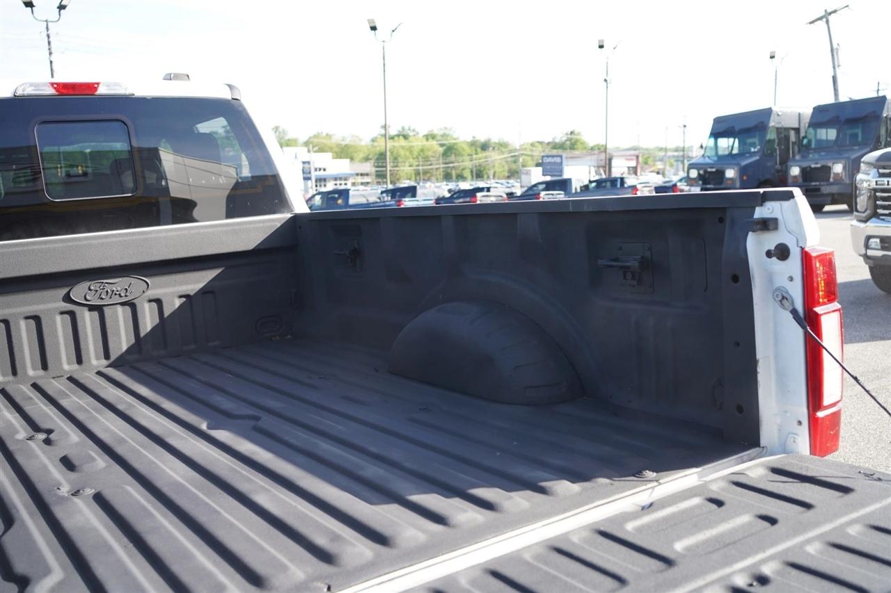 Ford F-250 SD Lariat Crew Cab 4WD 2021
