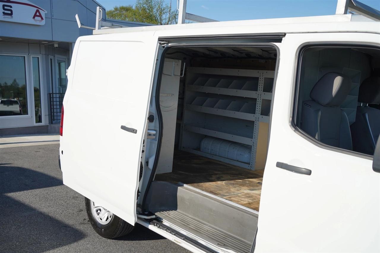 Nissan NV Cargo 2500 HD SV V6 2021