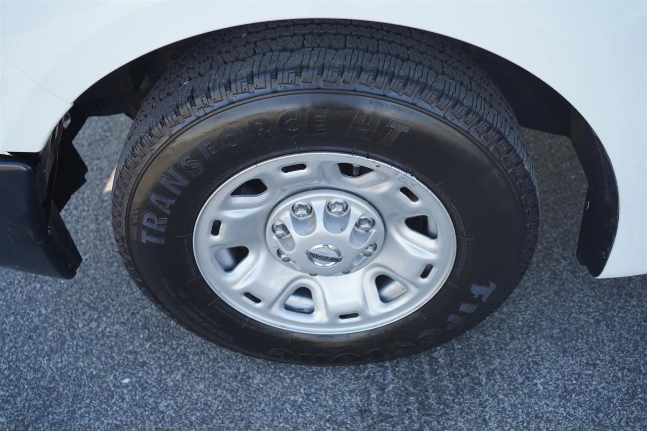 Nissan NV Cargo 2500 HD SV V6 2021