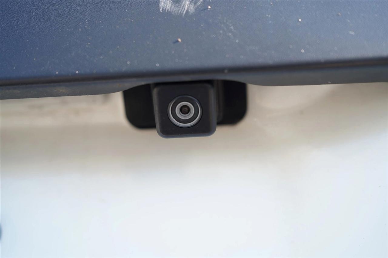 Nissan NV Cargo 2500 HD SV V6 2021