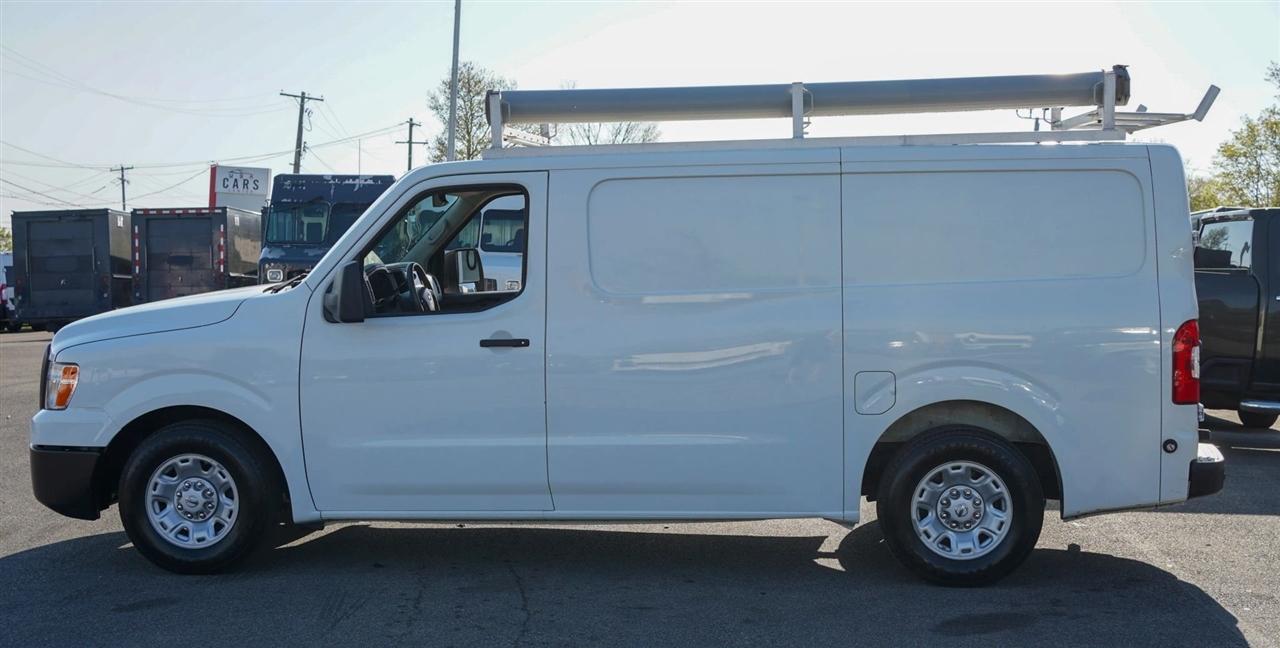 Nissan NV Cargo 2500 HD SV V6 2021