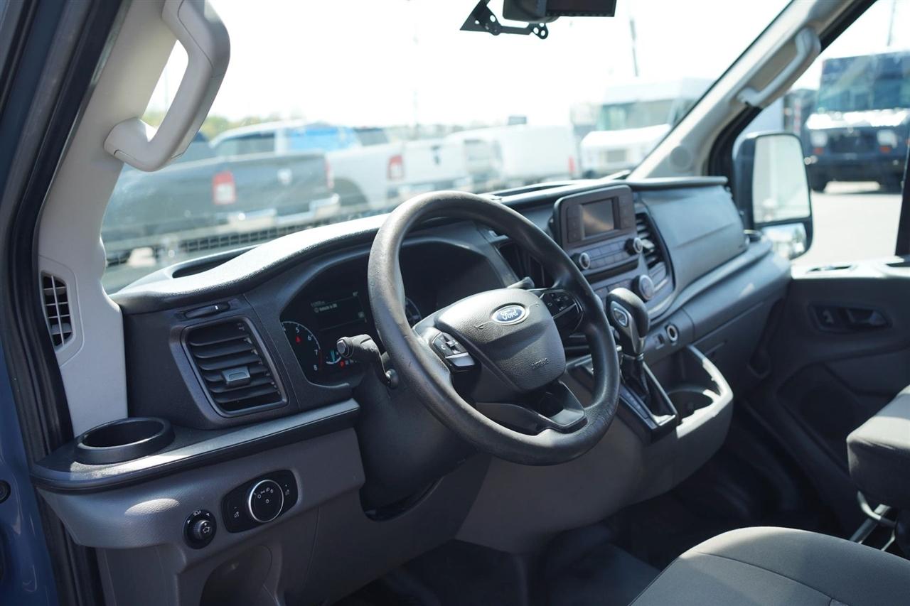 Ford Transit 250 Van High Roof w/Sliding Pass. 148-in. WB EL 2020