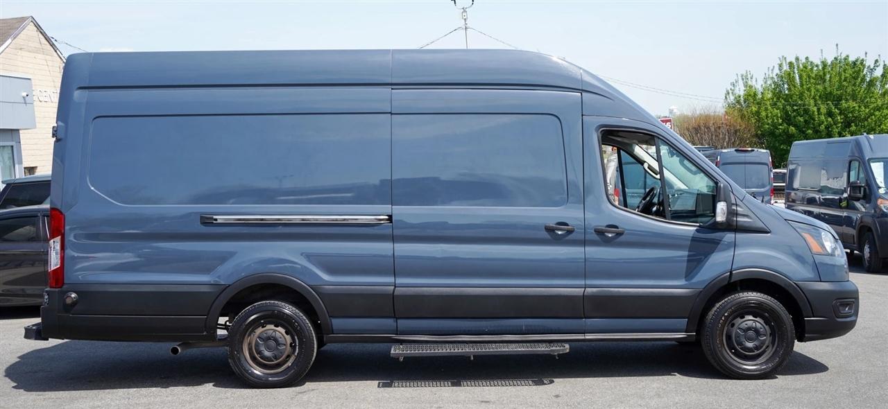Ford Transit 250 Van High Roof w/Sliding Pass. 148-in. WB EL 2020