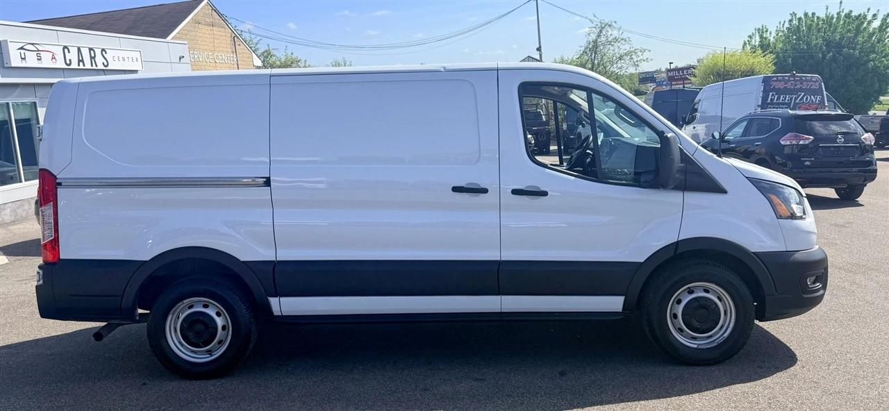 Ford Transit 150 Van Low Roof w/Sliding Pass. 130-in. WB 2023