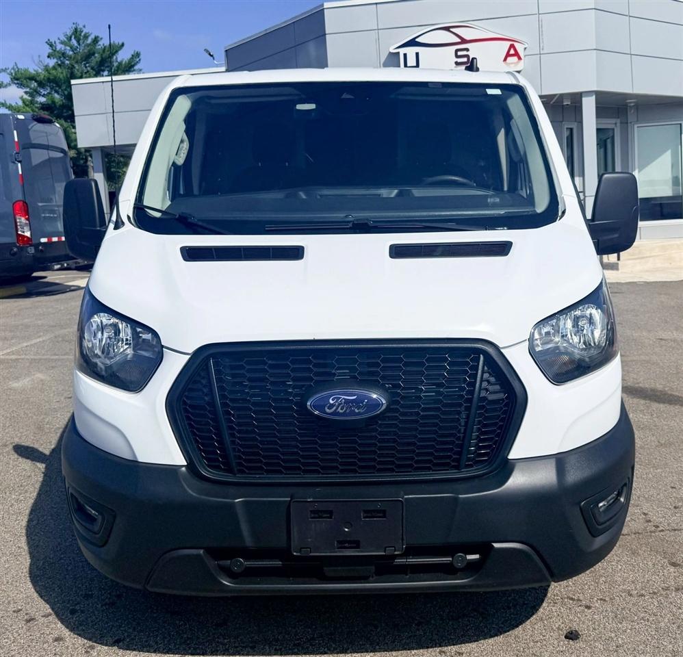 Ford Transit 150 Van Low Roof w/Sliding Pass. 130-in. WB 2023