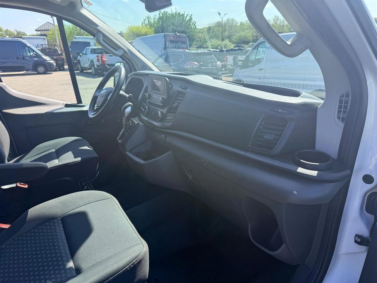 Ford Transit 150 Van Low Roof w/Sliding Pass. 130-in. WB 2023