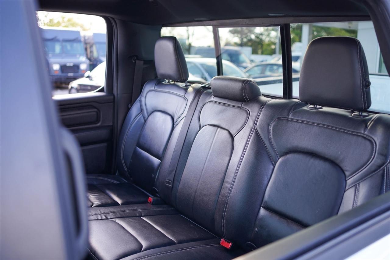 Chevrolet Silverado 2500HD LT Crew Cab Long Box 4WD 2020