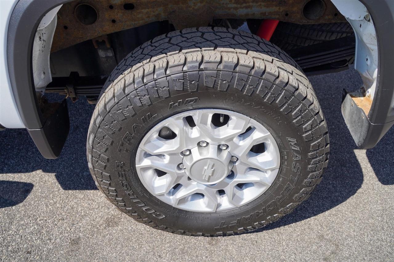 Chevrolet Silverado 2500HD LT Crew Cab Long Box 4WD 2020