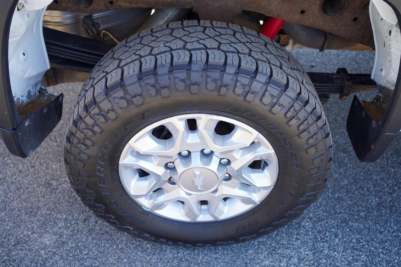 Chevrolet Silverado 2500HD LT Crew Cab Long Box 4WD 2020