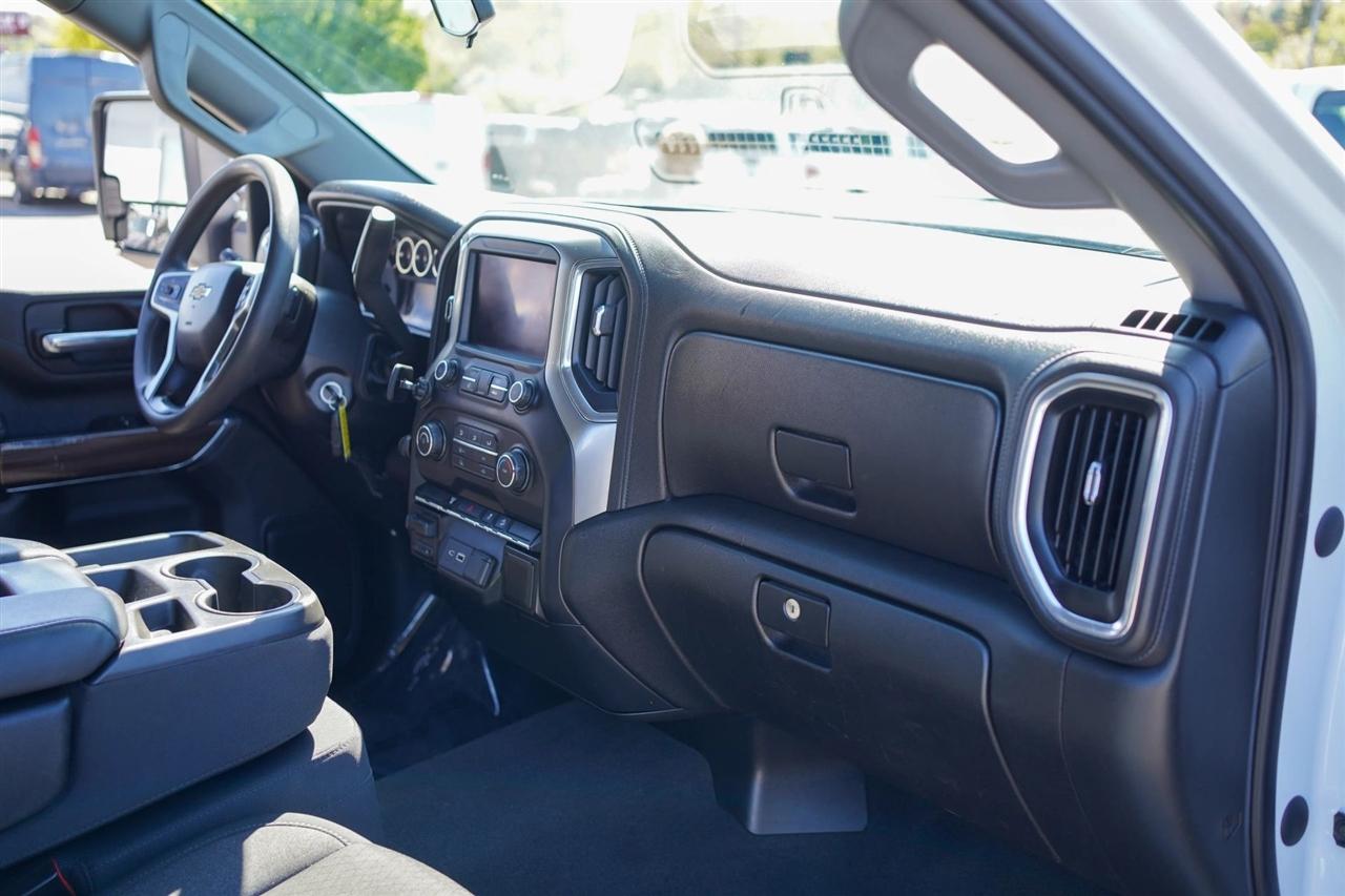 Chevrolet Silverado 2500HD LT Crew Cab Long Box 4WD 2020