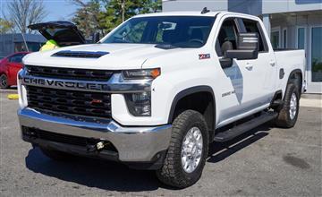 2020 Chevrolet Silverado 2500HD LT Crew Cab Long Box 4WD