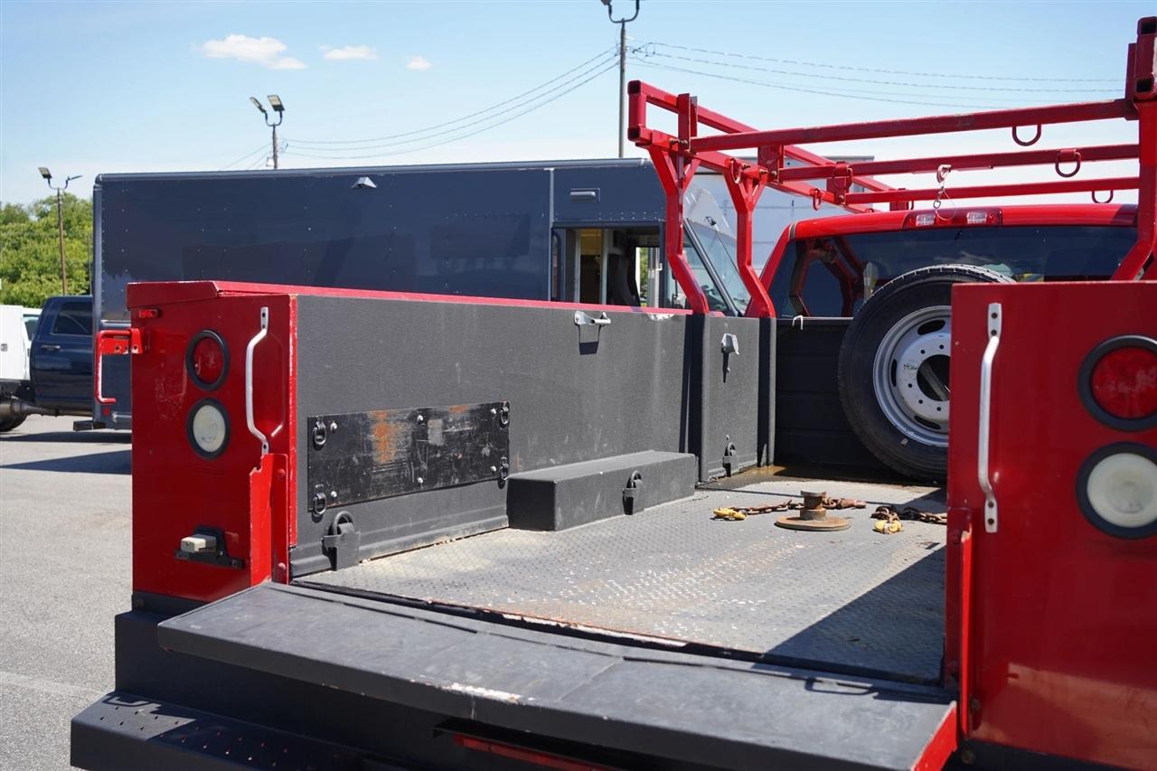 RAM 5500 Crew Cab SWB 2WD DRW 2018