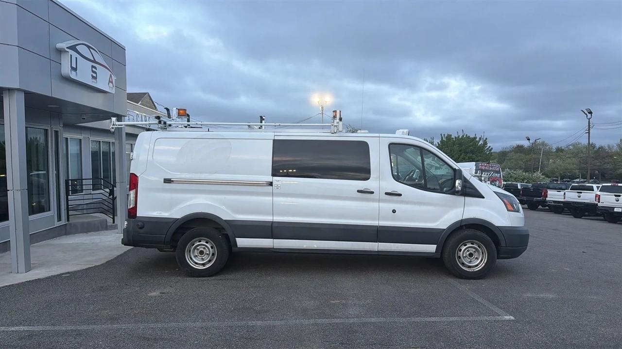 Ford Transit 350 Van Low Roof w/Sliding Pass. 148-in. WB 2017