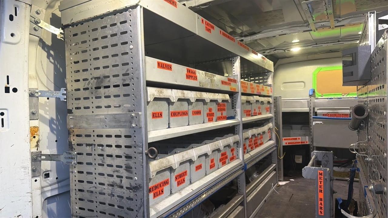 Ford Transit 350 Van Low Roof w/Sliding Pass. 148-in. WB 2017