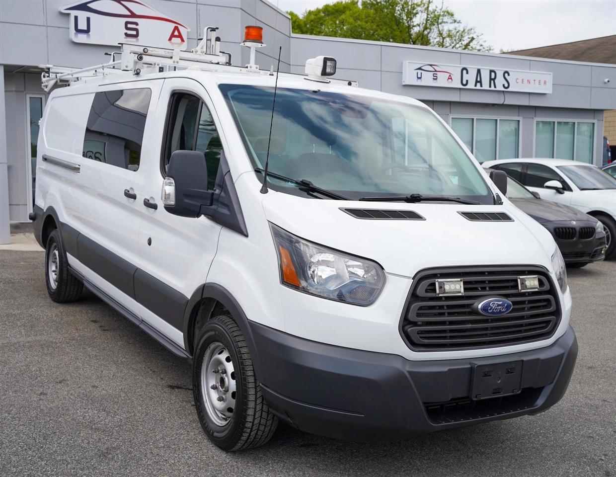 Ford Transit 350 Van Low Roof w/Sliding Pass. 148-in. WB 2017