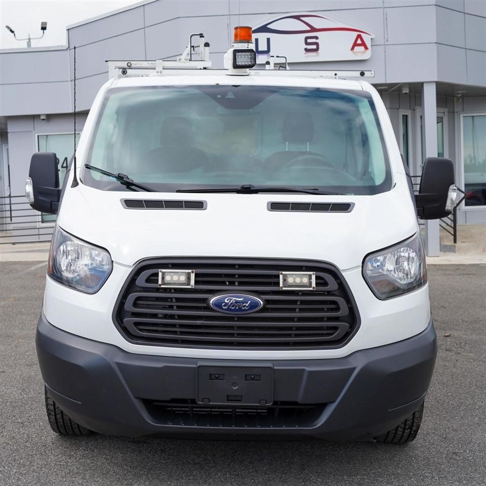 Ford Transit 350 Van Low Roof w/Sliding Pass. 148-in. WB 2017