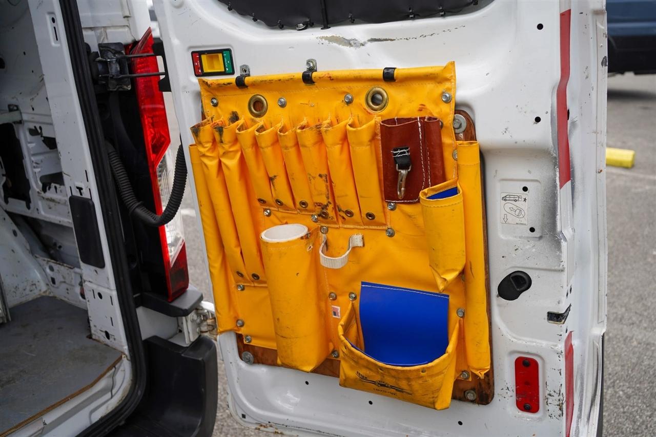 Ford Transit 350 Van Low Roof w/Sliding Pass. 148-in. WB 2017