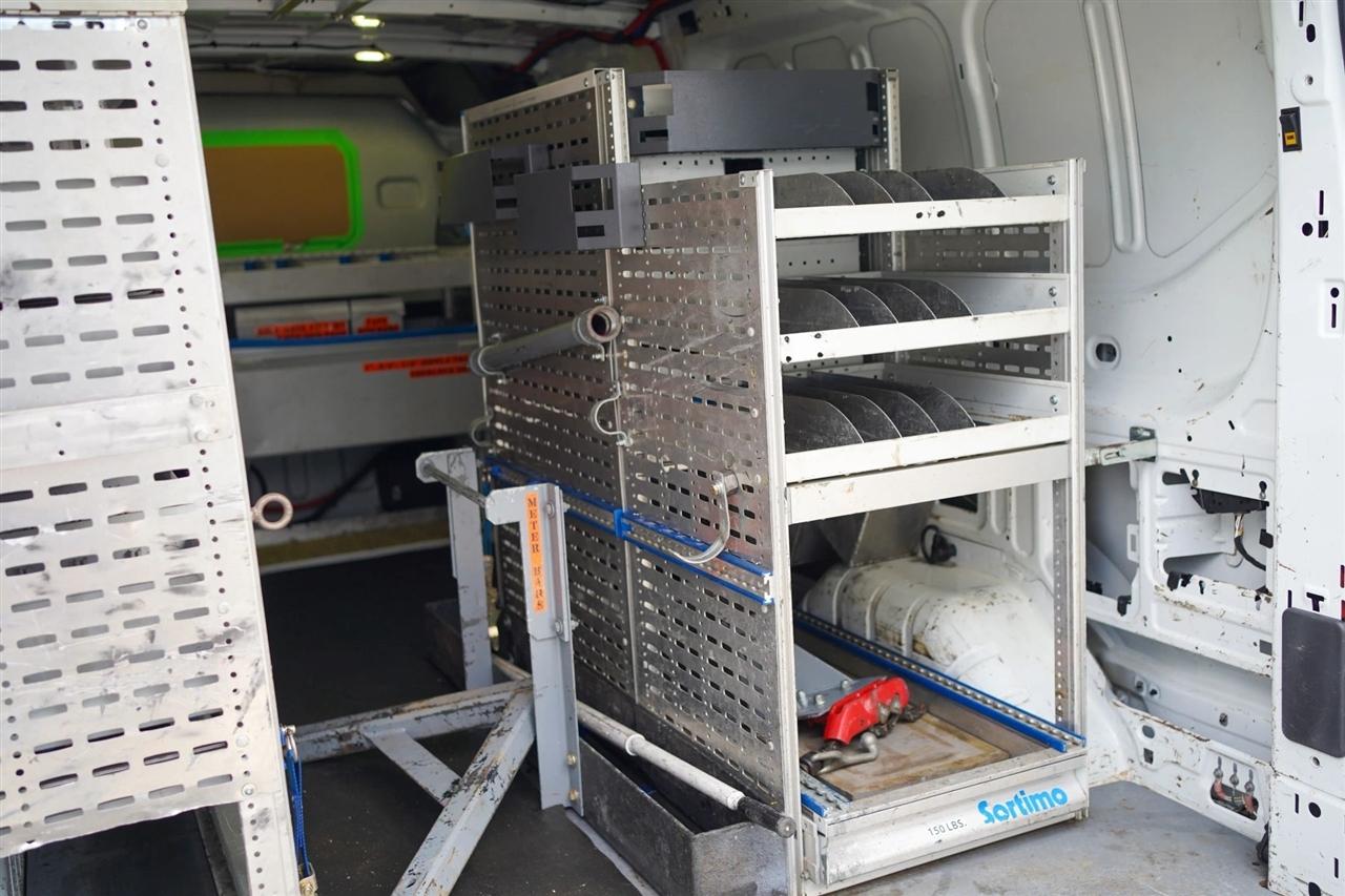 Ford Transit 350 Van Low Roof w/Sliding Pass. 148-in. WB 2017