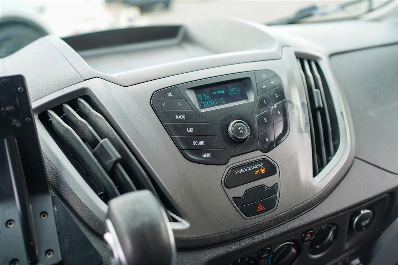 Ford Transit 350 Van Low Roof w/Sliding Pass. 148-in. WB 2017