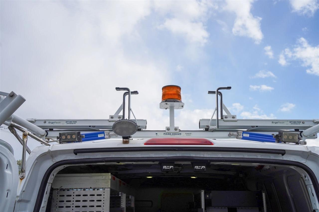 Ford Transit 350 Van Low Roof w/Sliding Pass. 148-in. WB 2017