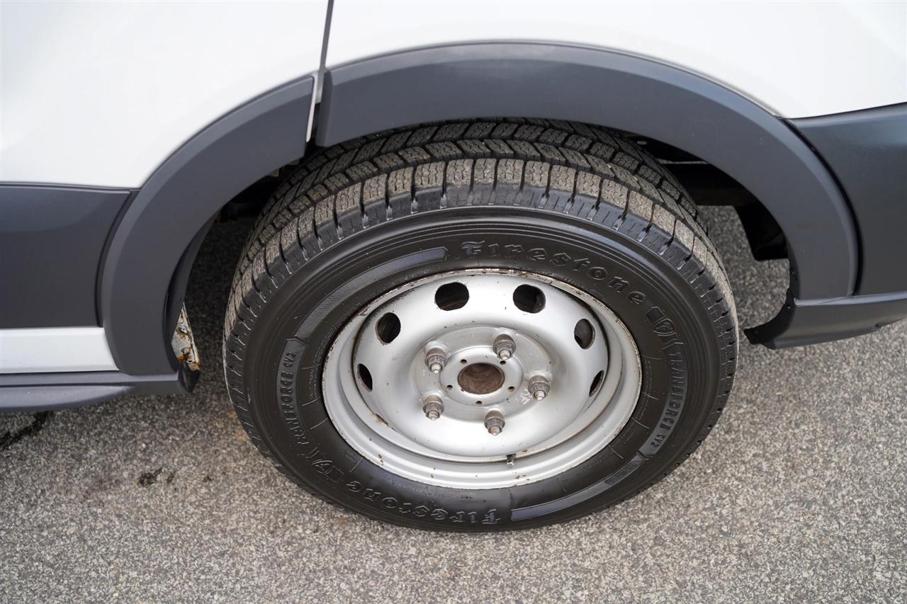 Ford Transit 350 Van Low Roof w/Sliding Pass. 148-in. WB 2017