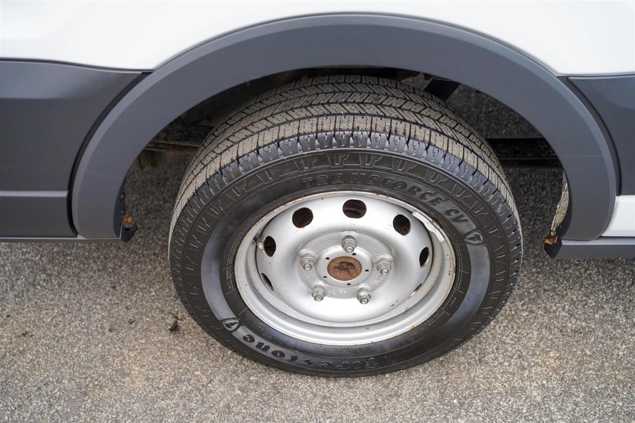 Ford Transit 350 Van Low Roof w/Sliding Pass. 148-in. WB 2017