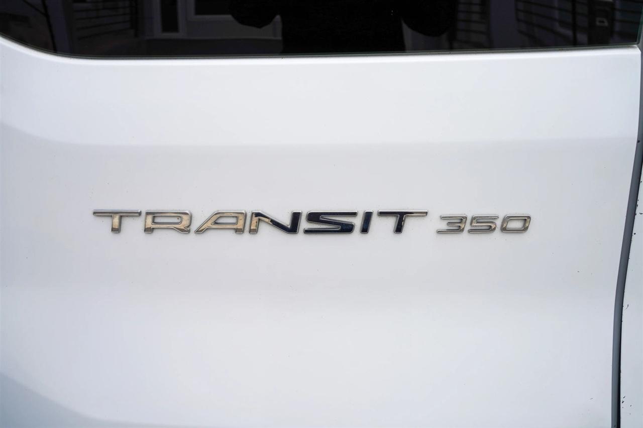 Ford Transit 350 Van Low Roof w/Sliding Pass. 148-in. WB 2017
