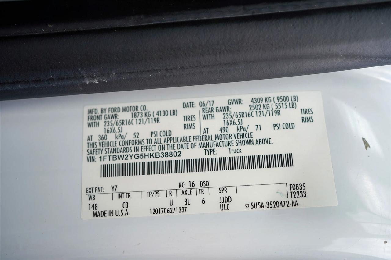 Ford Transit 350 Van Low Roof w/Sliding Pass. 148-in. WB 2017