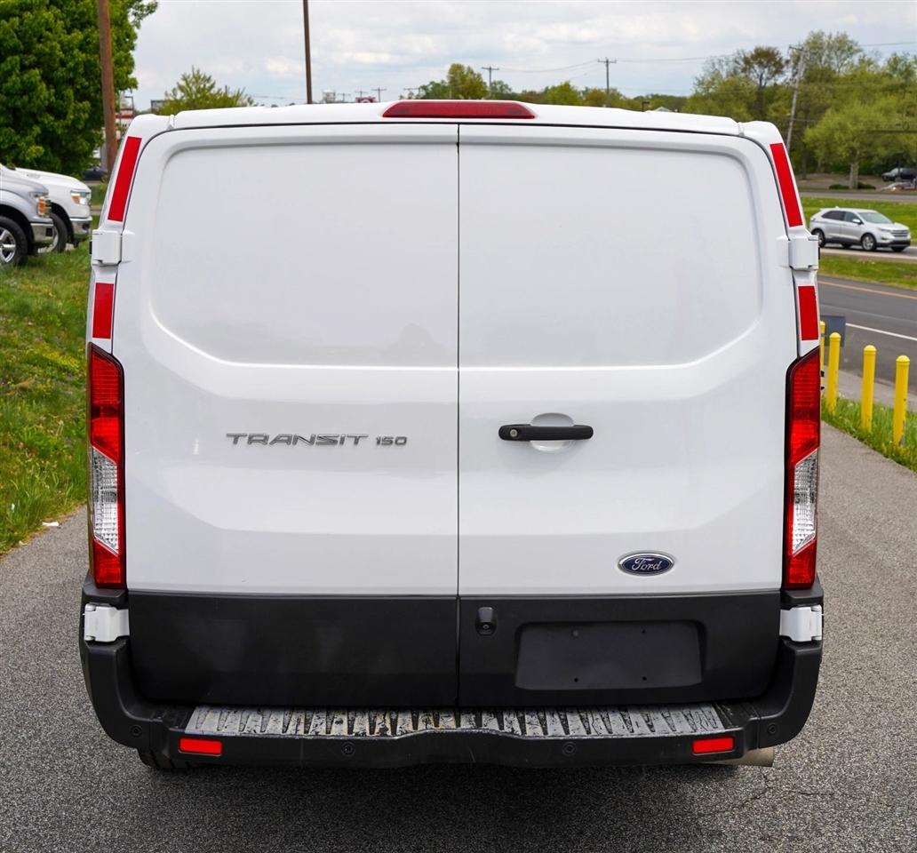 Ford Transit 150 Van Low Roof w/Sliding Pass. 130-in. WB 2023