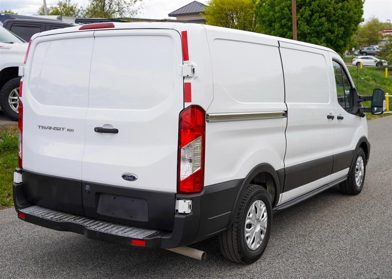 Ford Transit 150 Van Low Roof w/Sliding Pass. 130-in. WB 2023