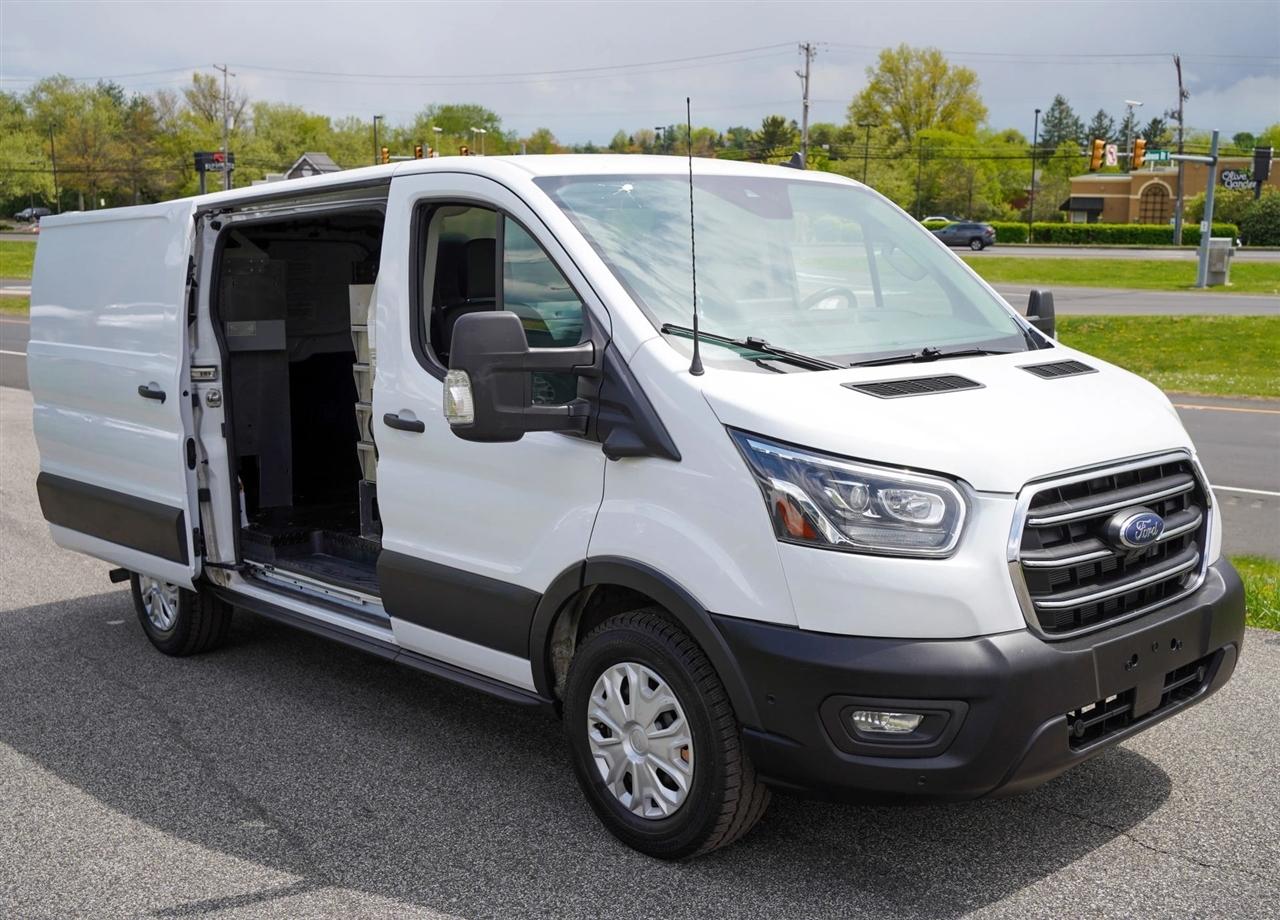 Ford Transit 150 Van Low Roof w/Sliding Pass. 130-in. WB 2023