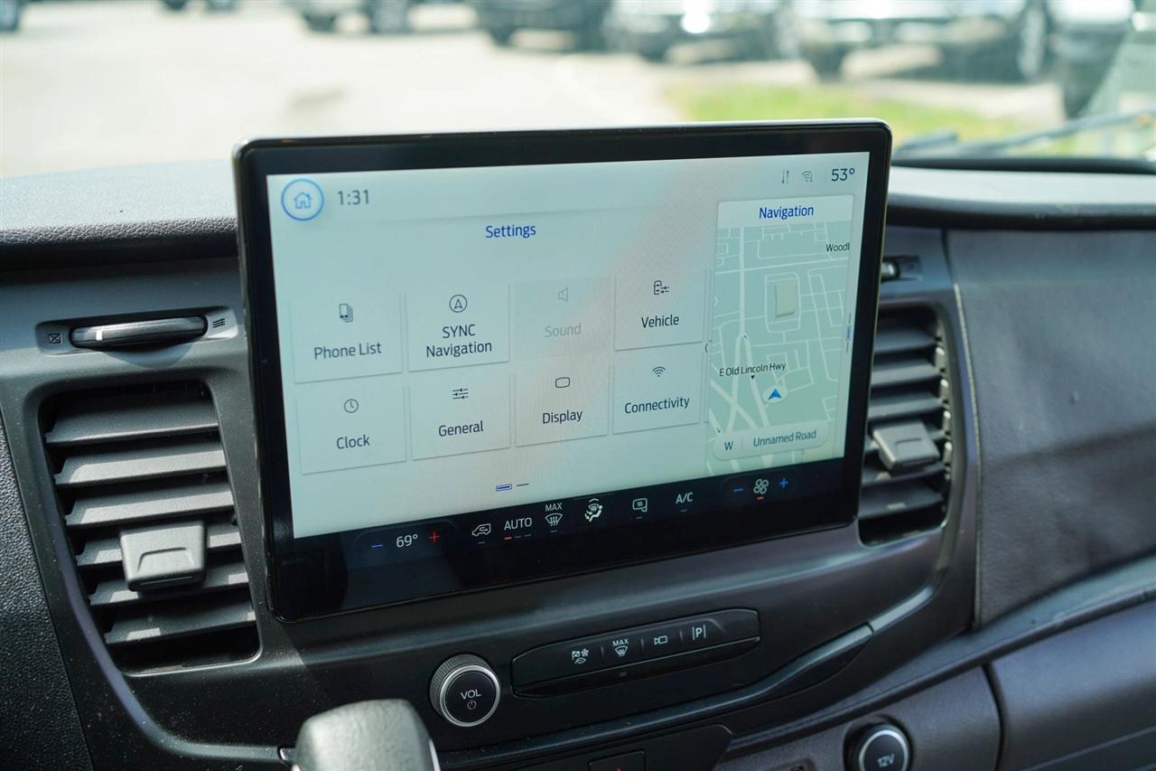 Ford Transit 150 Van Low Roof w/Sliding Pass. 130-in. WB 2023